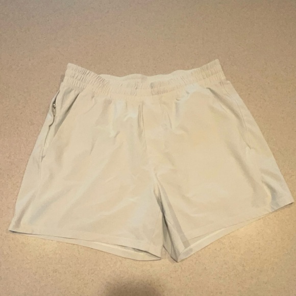 Lulul Pace Breaker Shorts - Picture 4 of 8
